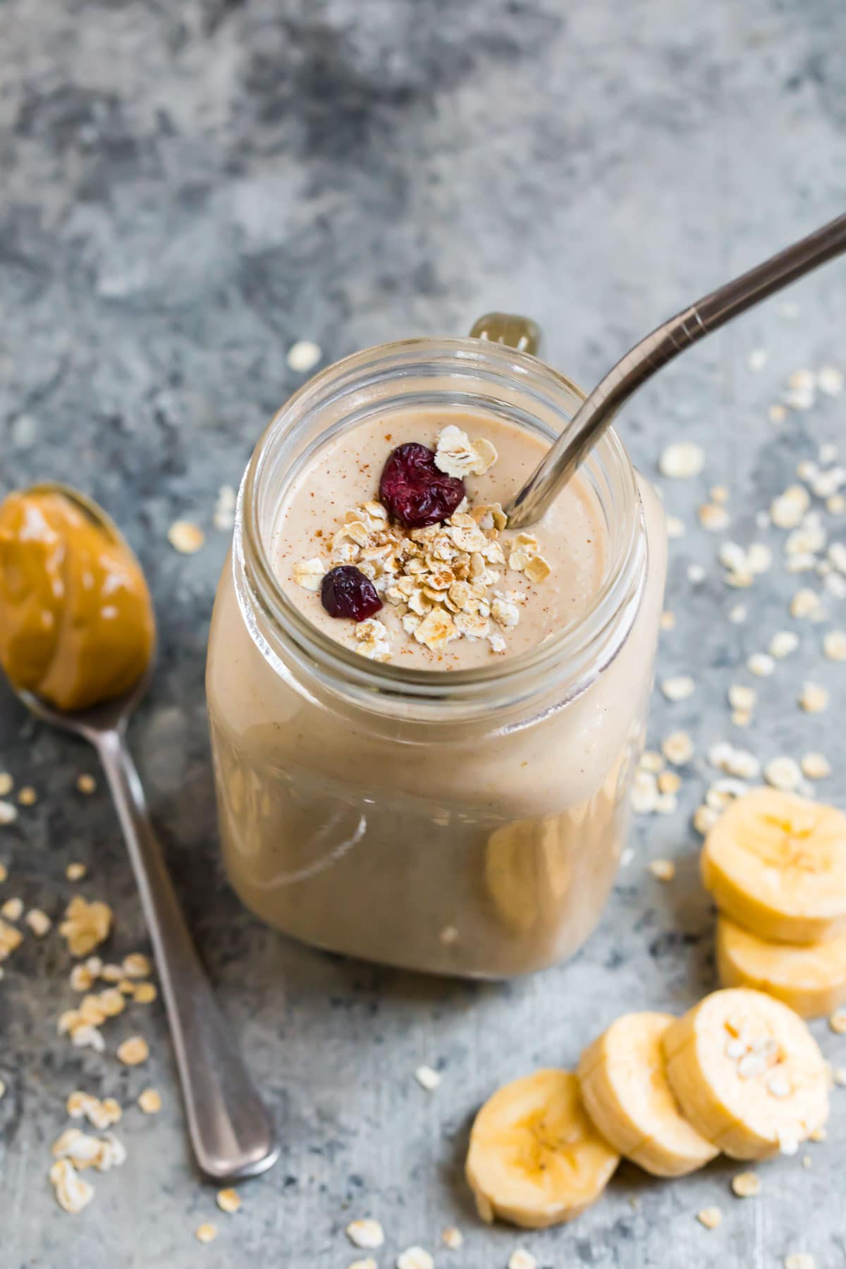 Dodan Peanut Butter Oatmeal Smoothie
